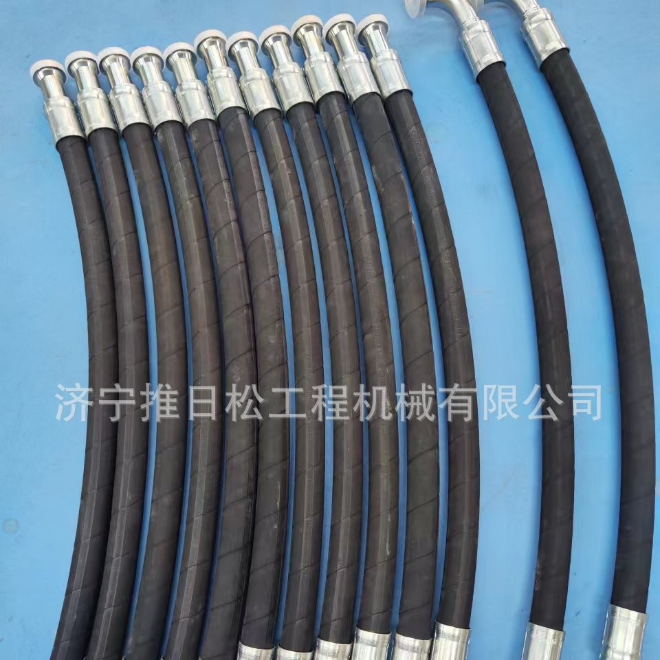 仓库实发SD16推土机油管一批 07102-20506 07114-31012 现货发出