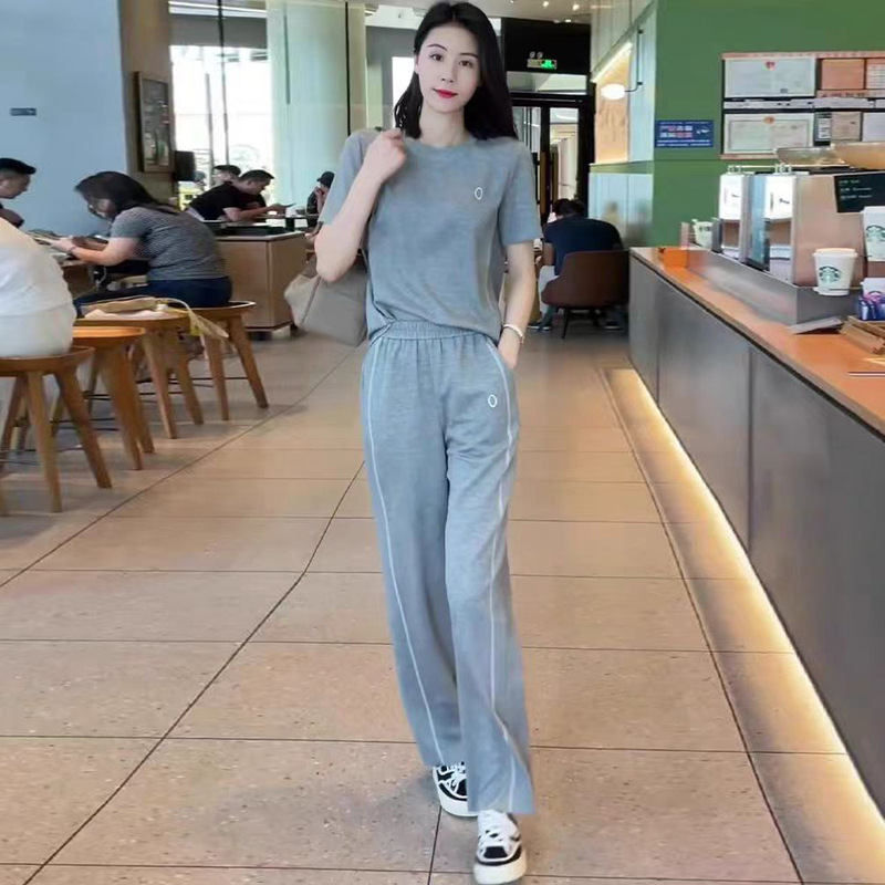 2026 New Summer Fashion Outfit, Youthful and Slimming, Stylish Casual Sports Short-Sleeve T-Shirt and Pants Set for Women