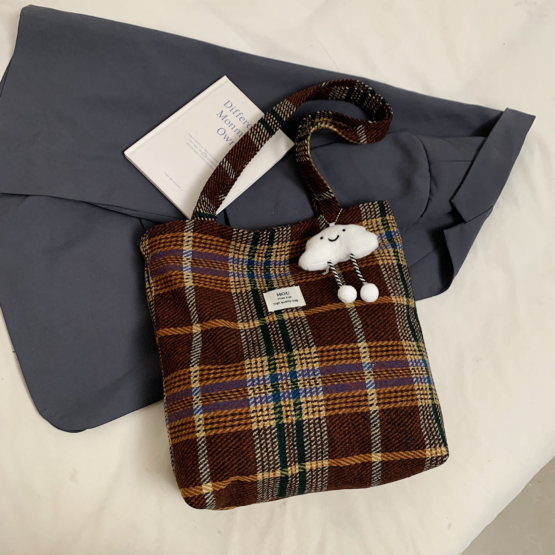 Bolsa de hombro retro coreana de gran capacidad para estudiantes universitarios, bolso de estilo universitario, bolso de estilo artístico, bolso de celosía