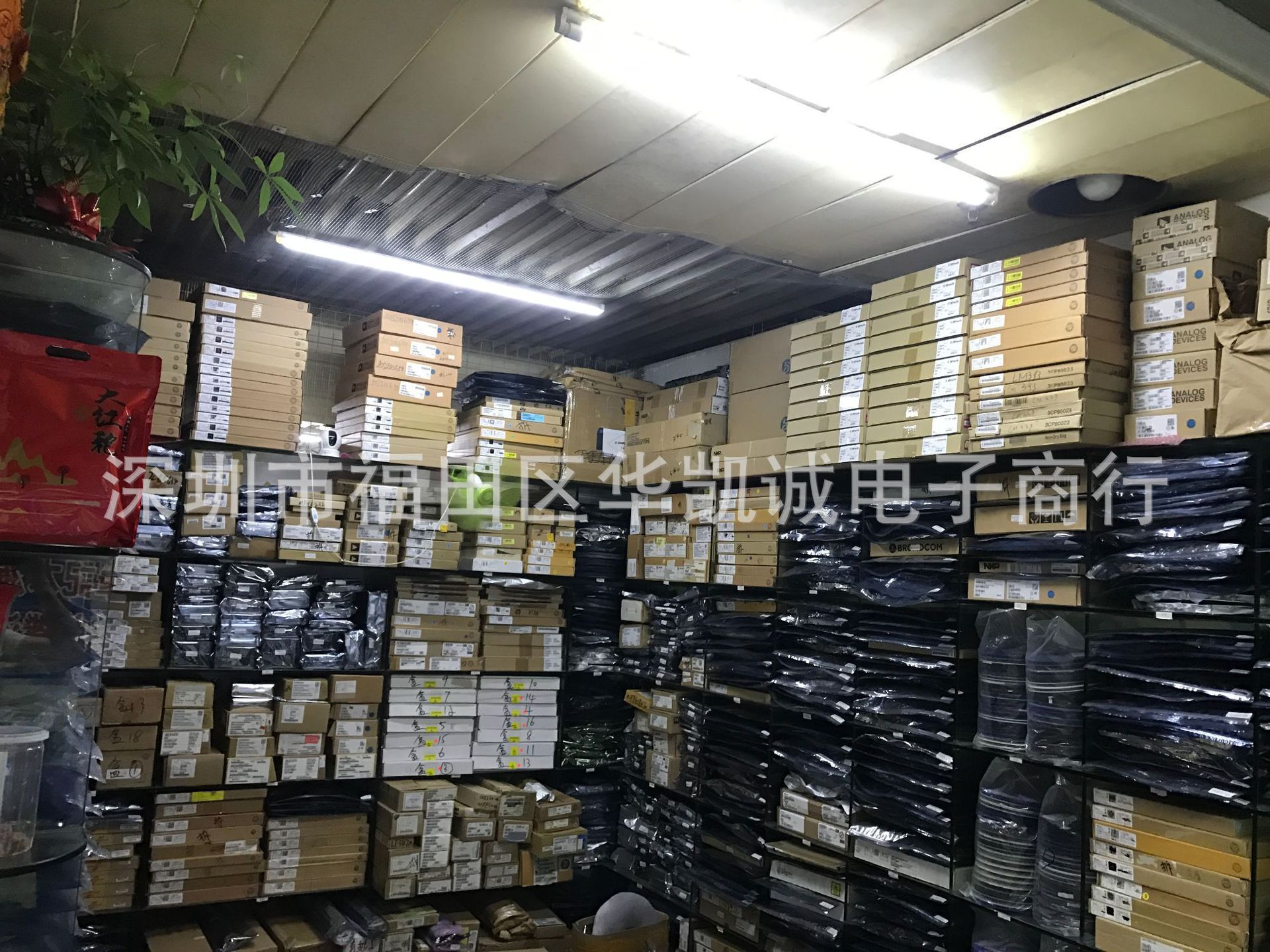 5pcs/lot ERA-5SM ERA5SM ERA5 SMT-86 In Stock - Foto 4