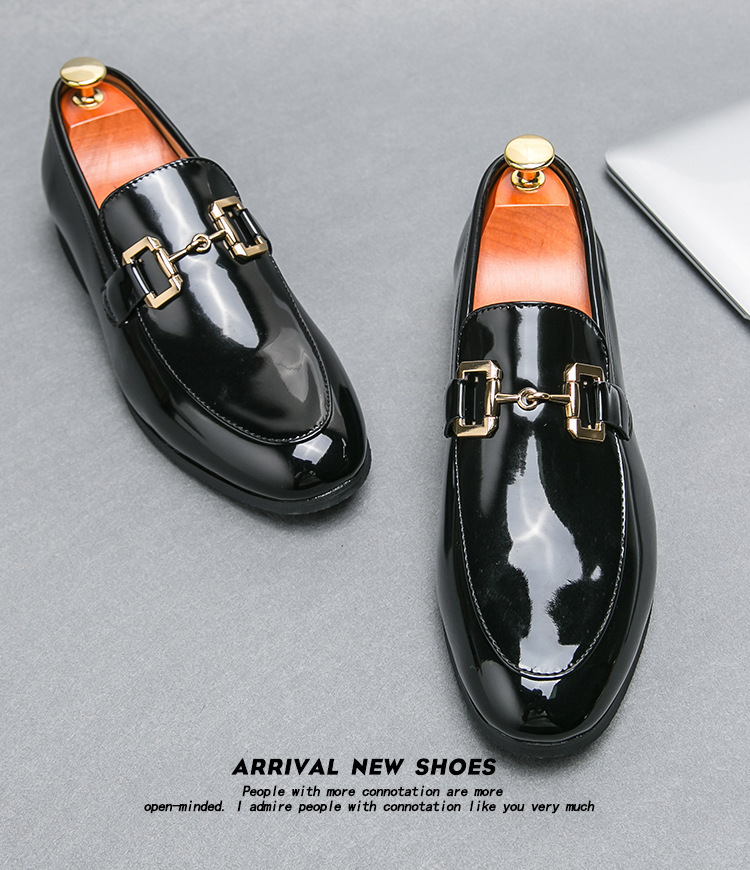 Mocassini da uomo in tinta unita con superficie brillante, stile coreano, scarpe casual da ufficio in pelle di grandi dimensioni per uomo_voghion.com