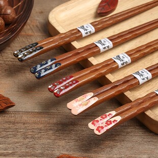 Household Japanese Style Pointed Chopsticks Solid Wood Japanese and Korean Style Sushi Restaurant Five Pair Chopsticks Non-slip Mildew-proof Dietary Tableware