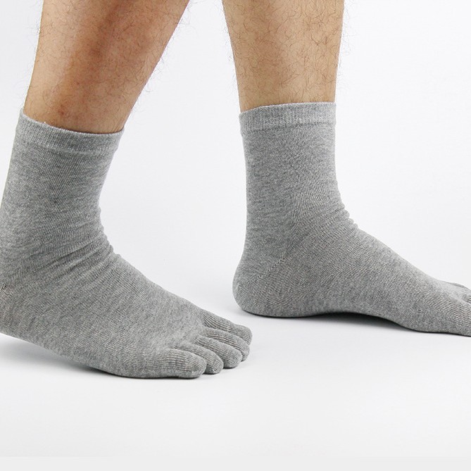 Cinco dedos Shu cinco dedos calcetines hilo de algodón tubo corto color sólido calcetines de los hombres procesamiento al por mayor dedo del pie calcetines cinco dedo del pie absorbente de sudor casual