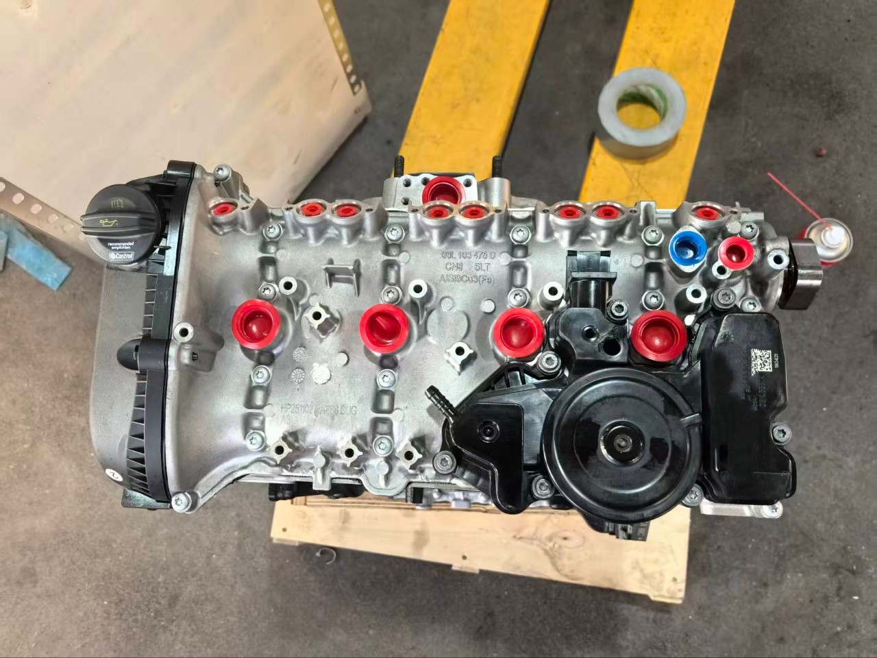 EA888 GEN3 CHH brand new assembled automotive engine is suitable for A3 S3 assembly parts