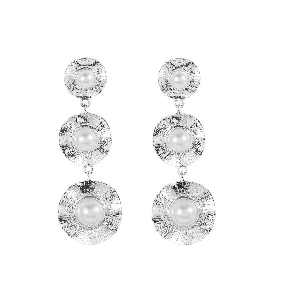 Texturas irregulares de disco con perlas triple pendientes retro barroco perlas exquisitas de alta calidad pendientes para mujeres