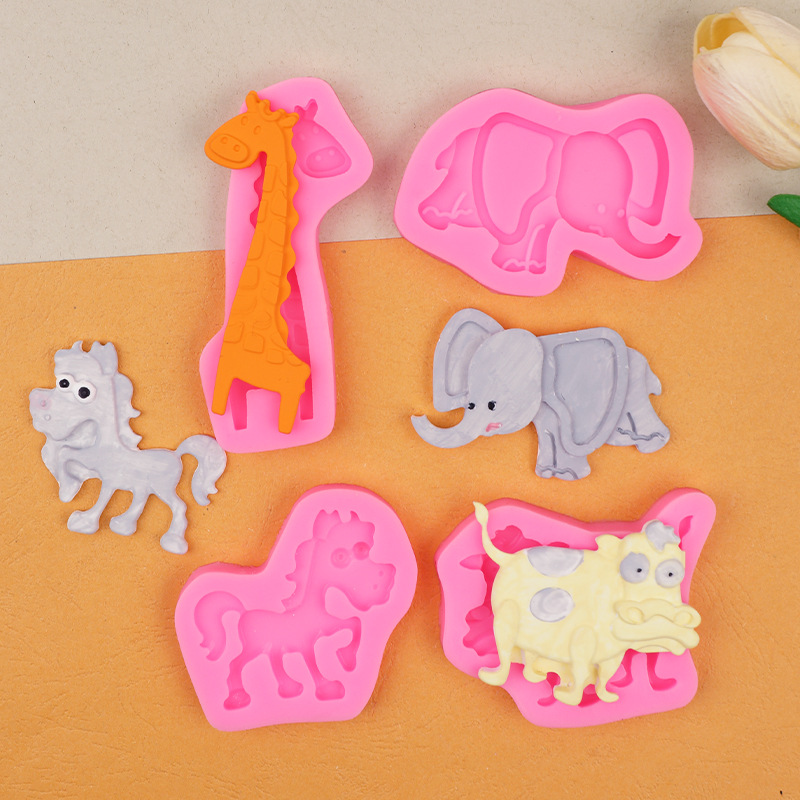 Nueva serie de animales dibujos animados molde silicona jirafa becerro pony elefante DIY herramienta arcilla fondant