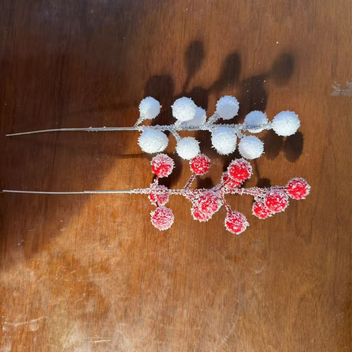 仿真落雪浆果12叉落雪浆果插枝圣诞果冬青果婚庆家居装饰落雪浆果