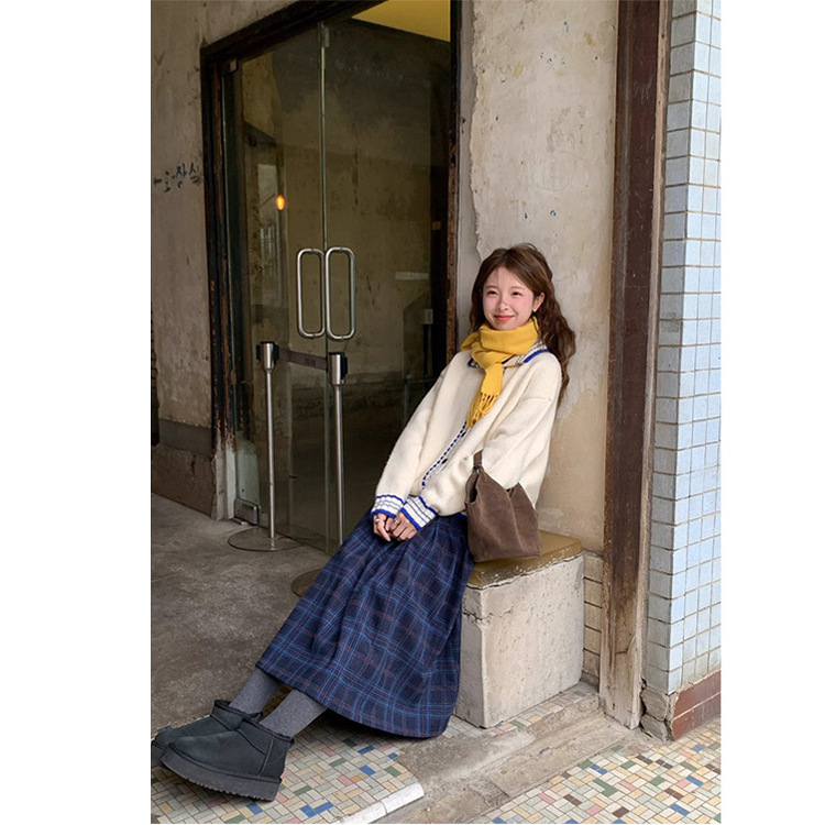 菲欧娜的假日 复古撞色针织开衫女秋冬保暖毛衣|undefined