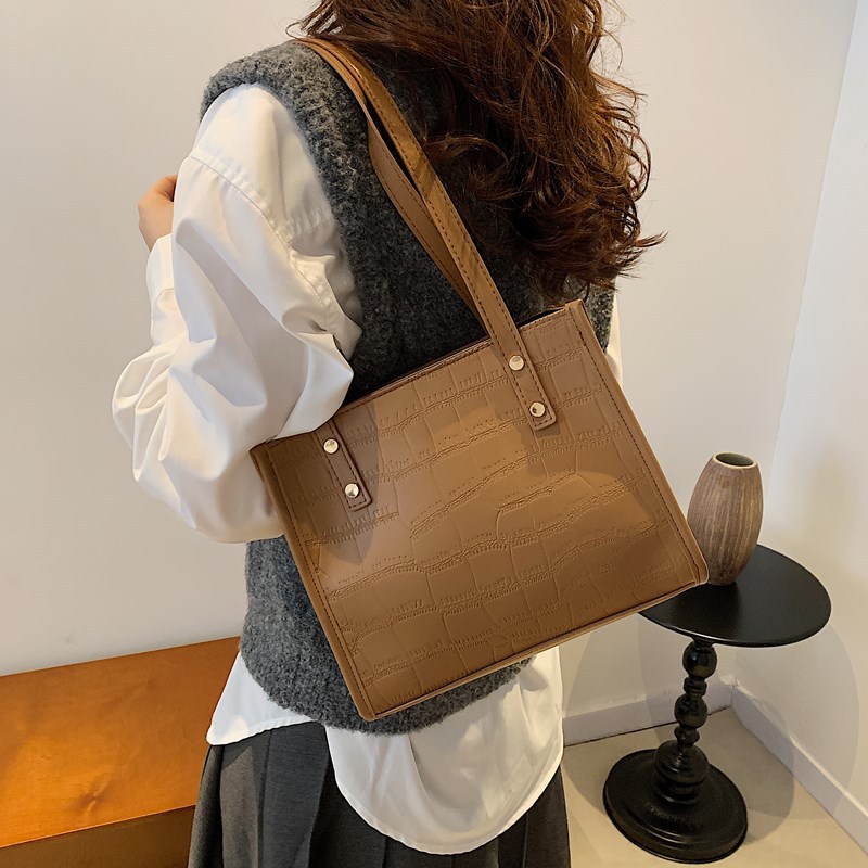 Tendencia extranjera de gran capacidad 2025 retro nueva moda moda bolso de viaje de moda cocodrilo bolso de hombro para mujeres