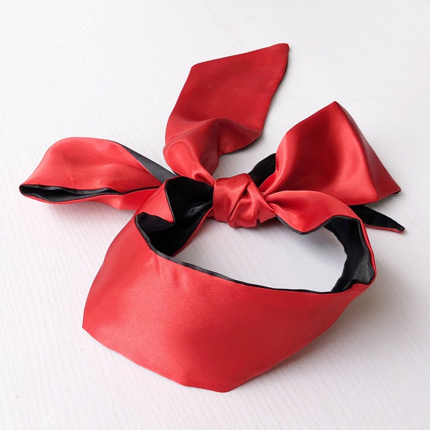 Satin Blackout Eye Mask Blindfold in Black Red for Adult Sensory Play — detail image 5