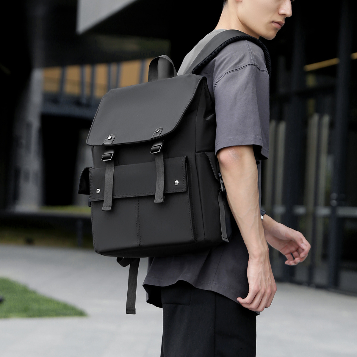 Business Backpack for Men, Large-Capacity School Bag for High School and College Students, Commuting, Business Trips, Travel, Computer Bag, Simple Style