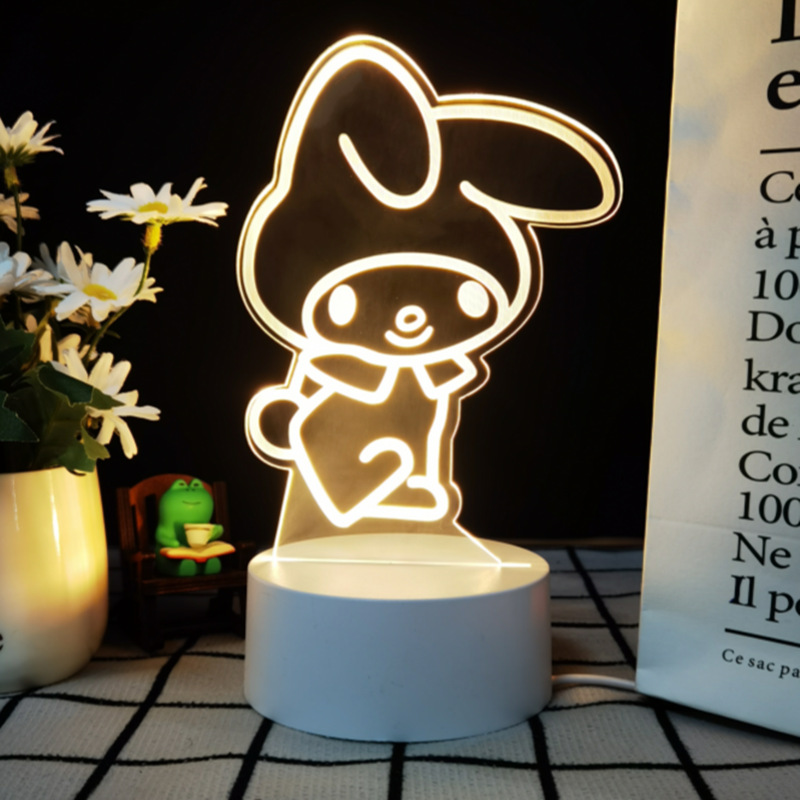 Venta caliente transfronteriza en el extranjero, nueva y extraña luz nocturna 3D, luz ambiental colorida, lámpara de mesa LED de la serie Sanrio Kulomi