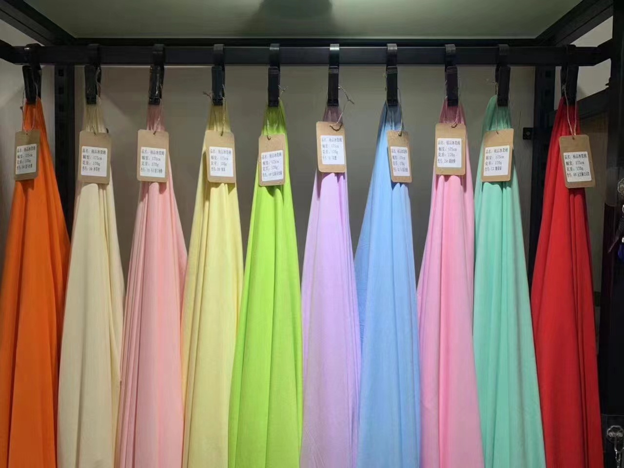 Factory 232 tide brand double yarn 40 tide brand double yarn fabric T-shirt rib 1*1 spring and summer bottoming T-shirt fabric