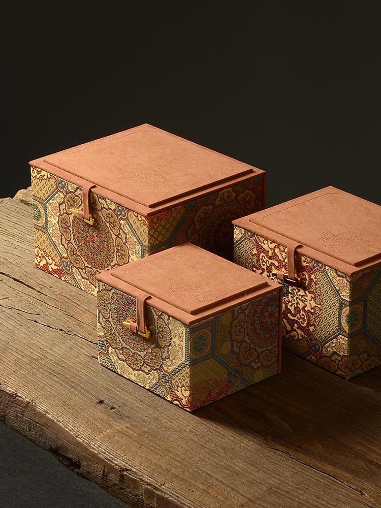 Caja de brocado de terciopelo tetera taza de té artesanía decoración almacenamiento caja de regalo caja de embalaje de arena púrpura caja de regalo