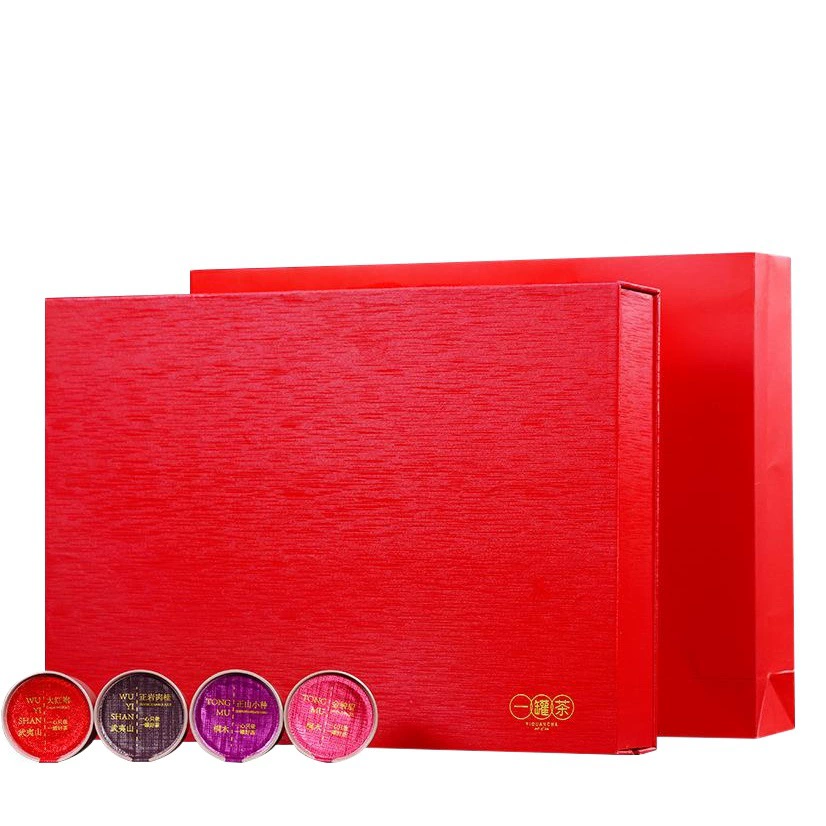 Банка с корицей и серебром в банке Wuyishan Zhengyan