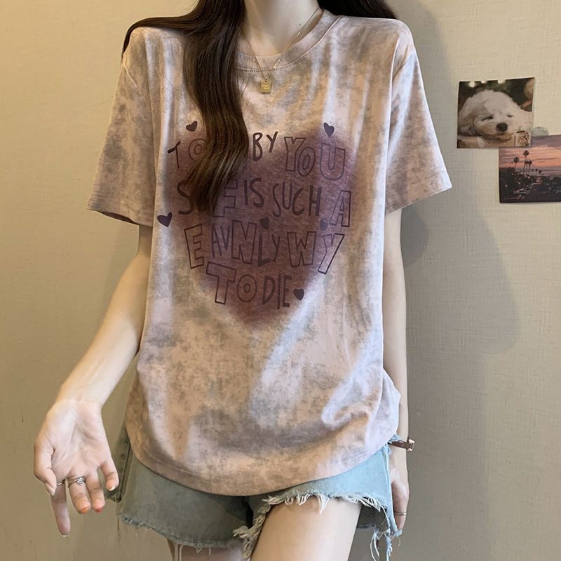 Camiseta de manga corta plisada con estampado de amor de talla grande para mujer 2024 verano nuevo estilo suelto y delgado top de mm para mujer