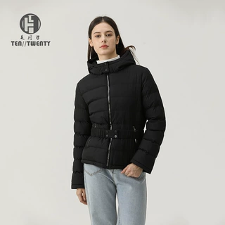 【服装工厂】欧美女装俄罗斯服装订单代工贴牌连帽棉服外套棉衣女