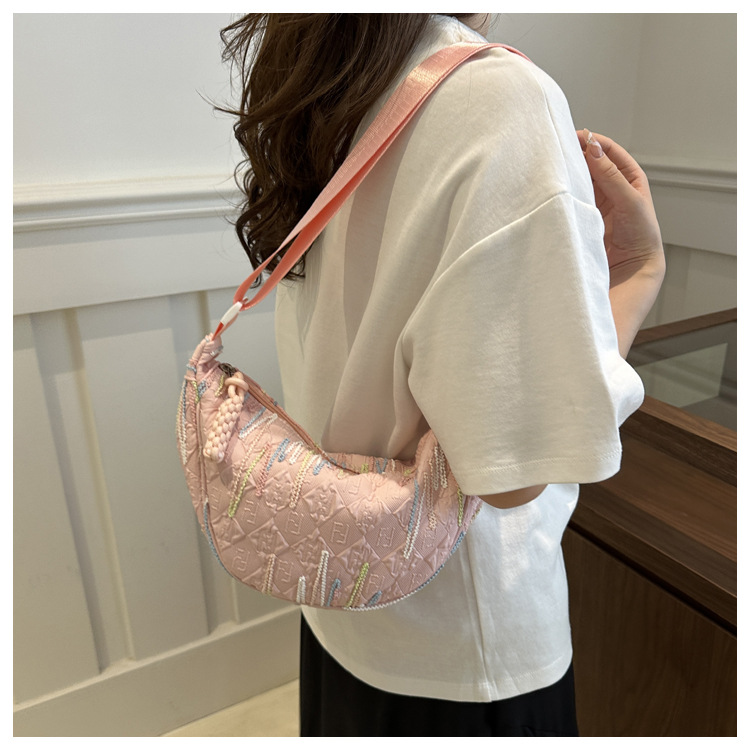 The new 2024 fashionable canvas versatile dumpling bag, a simple and stylish single-shoulder bag for commuting ladies with a high level of appearance undefined