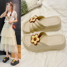�¿�EVA�⴩���������ЬŮһ���ϰٴ�r�г����ɸ�һ�֛���
