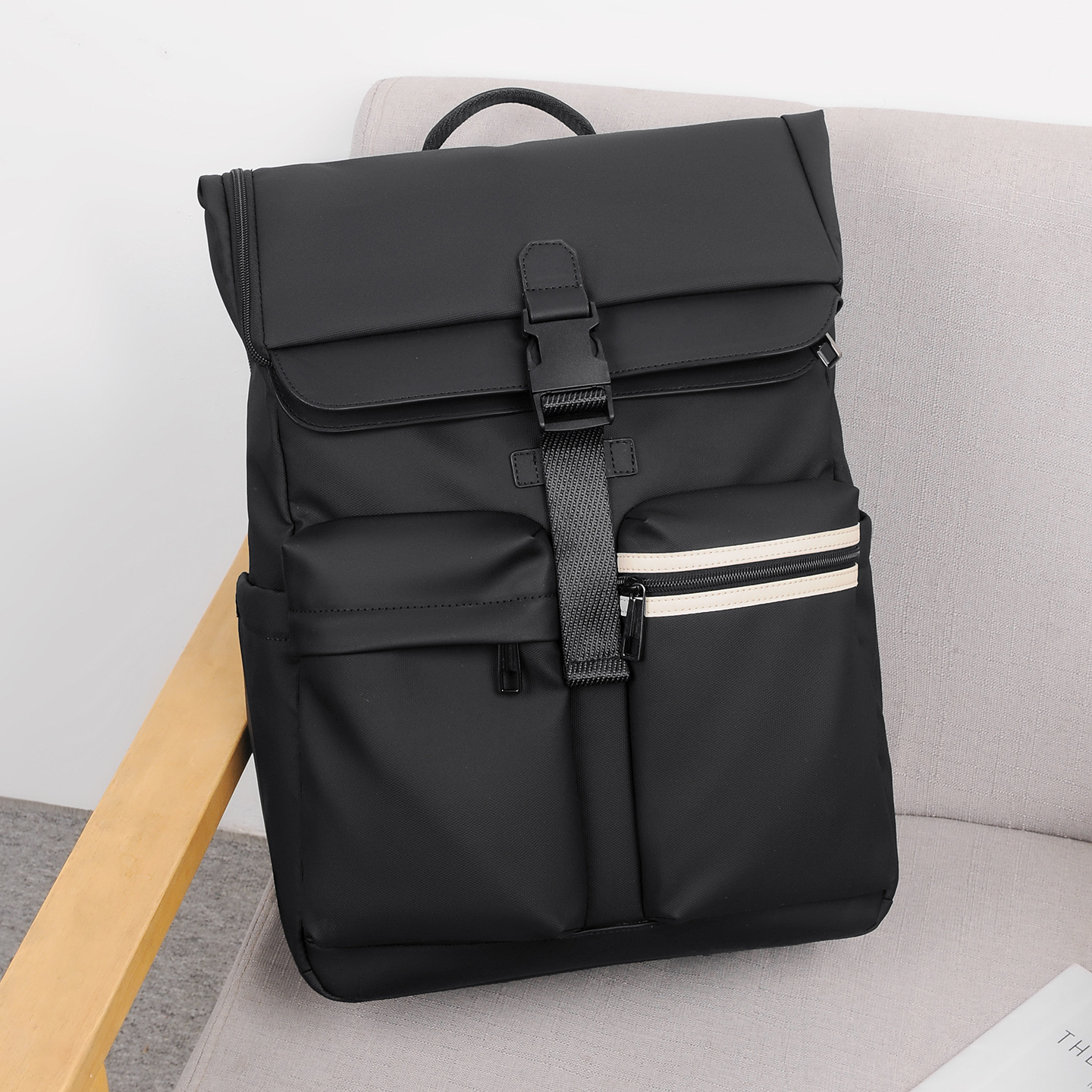 Men's Large-Capacity Casual Business Commuter Backpack Cross-Border 2026 New Striped Travel Backpack Computer Bag