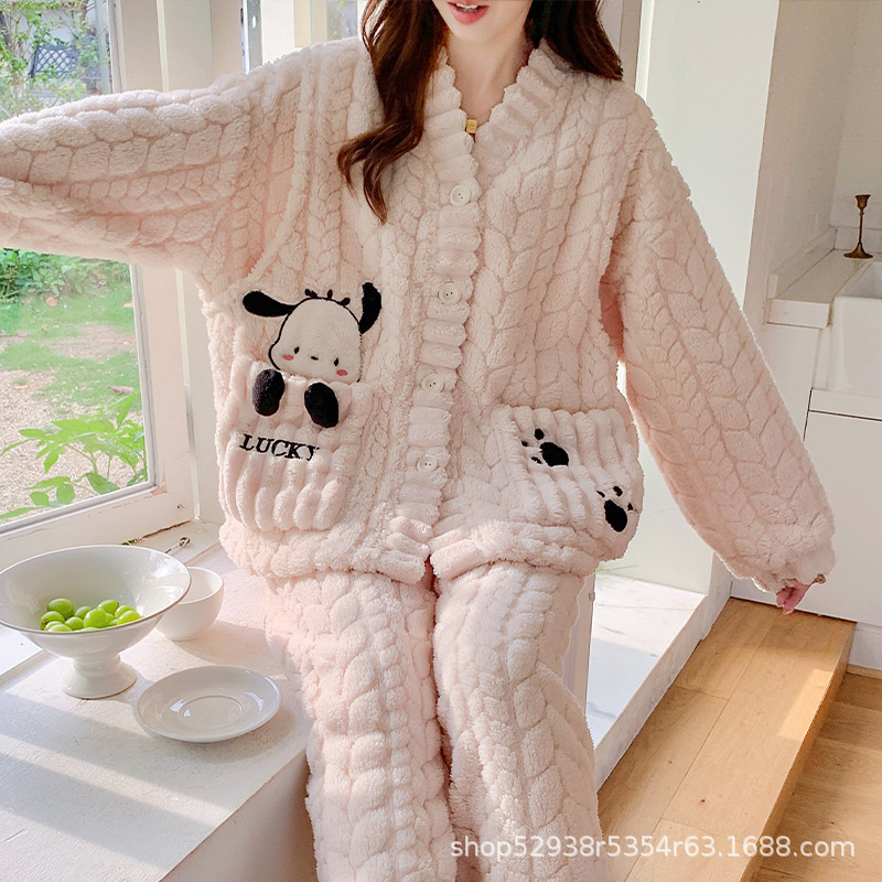 Pregnant women's pajamas autumn and winter fleece-lined thickened winter outer wear coral fleece confinement clothing winter postpartum nursing home wear