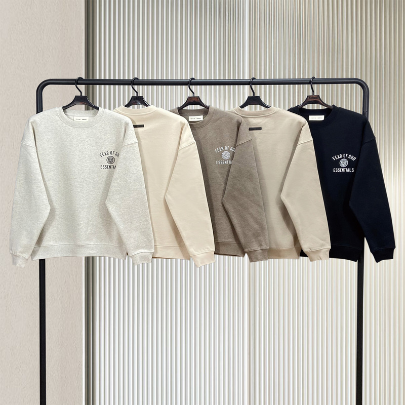25-Year Model Fog New Logo Crewneck Sweatshirt with Double-Stitched Ess on the Chest, Youthful Loose Casual Top for Autumn and Winter, Trendy for Both Men and Women 25-Year Model Fog New Logo Crewneck Sweatshirt with Double-Stitched Ess on the Chest, Youthful Loose Casual Top for Autumn and Winter, Trendy for Both Men and Women