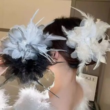 ��ëץ�AŮ���ĸ߼��к��X�ױP�l�l�A�����Z���~�A�ӾW����ë�^�