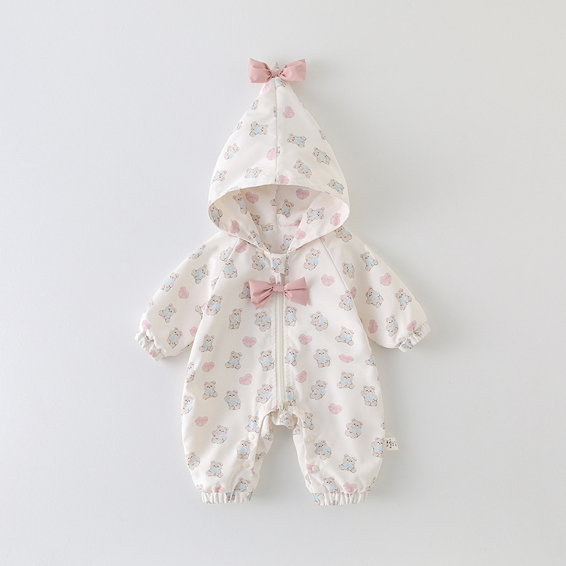 Baby Clothes for Girls, Cute and Adorable Romper for Going Out in Spring and Autumn, Long-Sleeve Hooded Jumpsuit, Full-Month Outfit