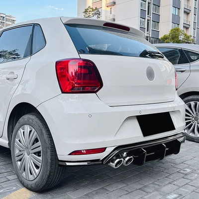 Big Surrounded Mk5 6C 2015-2017 Rear