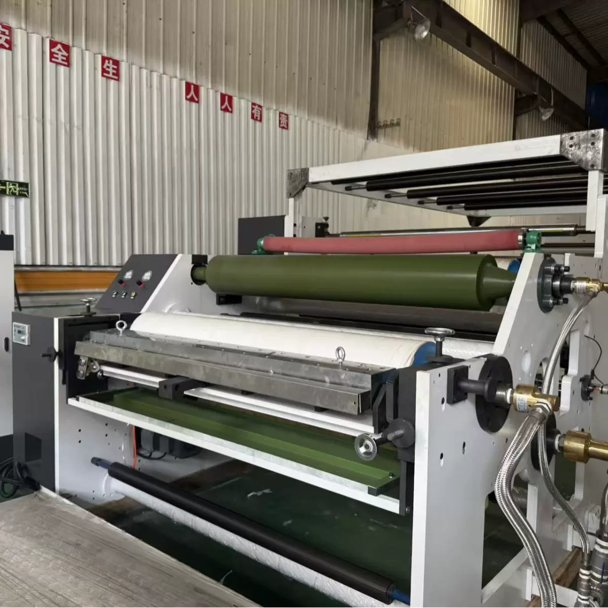 源头厂家直销 高效多功能热熔胶涂布复合机 一机多用 涂布均匀