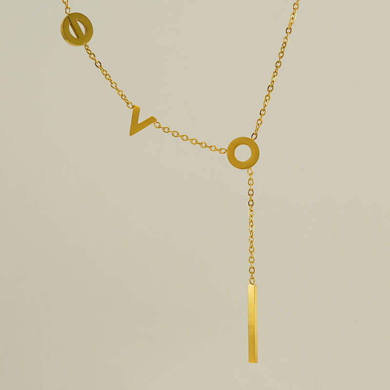 Collar con letra asimétrica mujer acero inoxidable personalizado_voghion.com