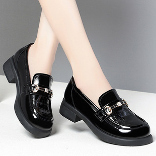 Fashionable Slip-on Large Size Women's Single-layer Shoes Cowhide Shallow Mouth Flat Soft Bottom Non-slip Middle-aged and Elderly Mothers' Non-grinding Shoes