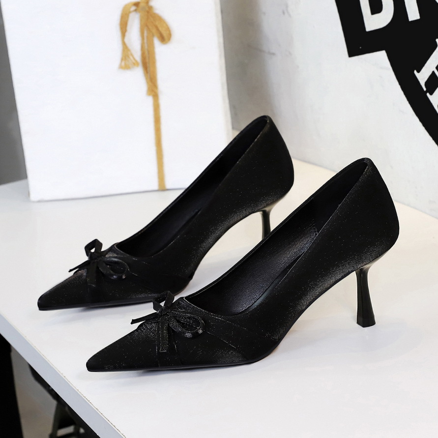 9527-1 French-style Fashionable High-heeled With Gold Silk Satin Bow, Pointed Toe, Shallow Cut, Slip-on, Thin Heel_vogvips.com