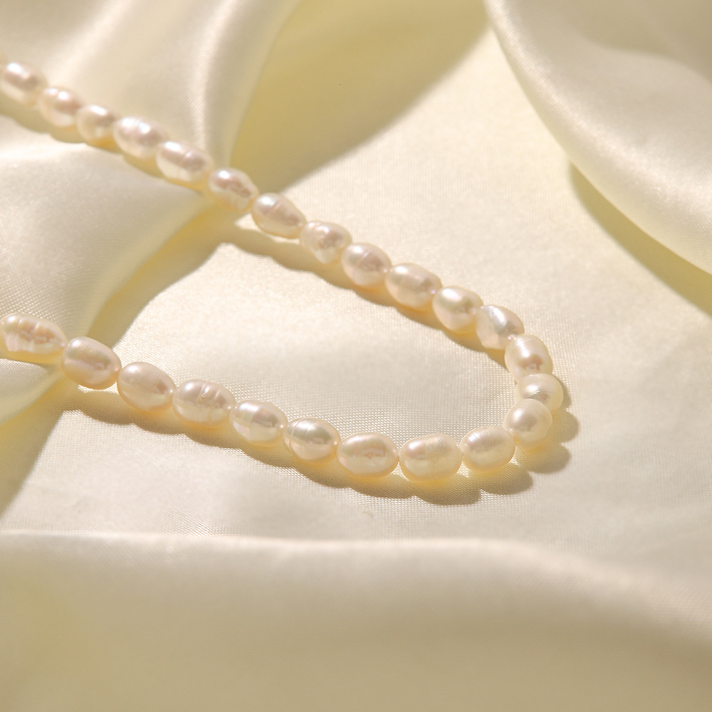 Elegant Geometric Stainless Steel Titanium Steel Beaded Pearl Necklace