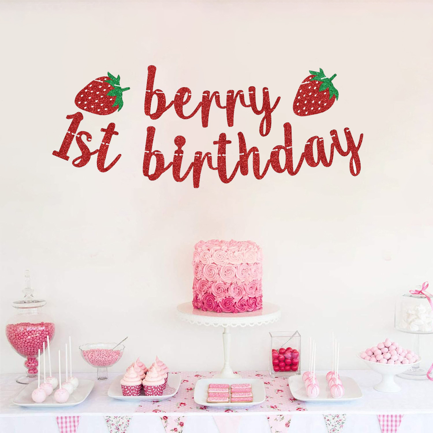 Amazon Strawberry Feliz cumpleaños 1 año Baby Birthday Party Strawberry Flashing Bandera