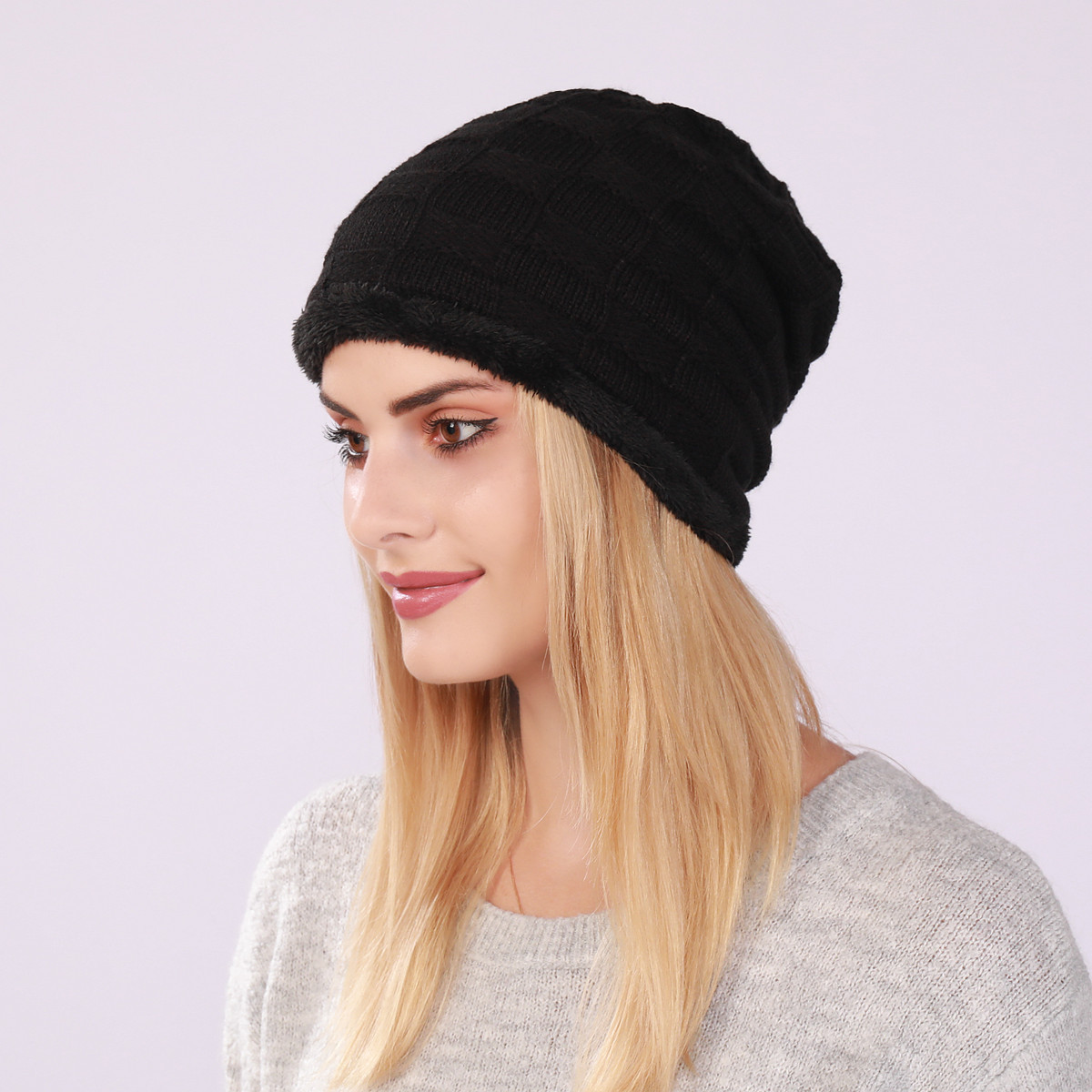 Plissee-Plüsch-Männer-Damen-Pullover-Mützen, gestrickte karierte postpartale Ohrenschützer für Herbst und Winter, warm_voghion.com