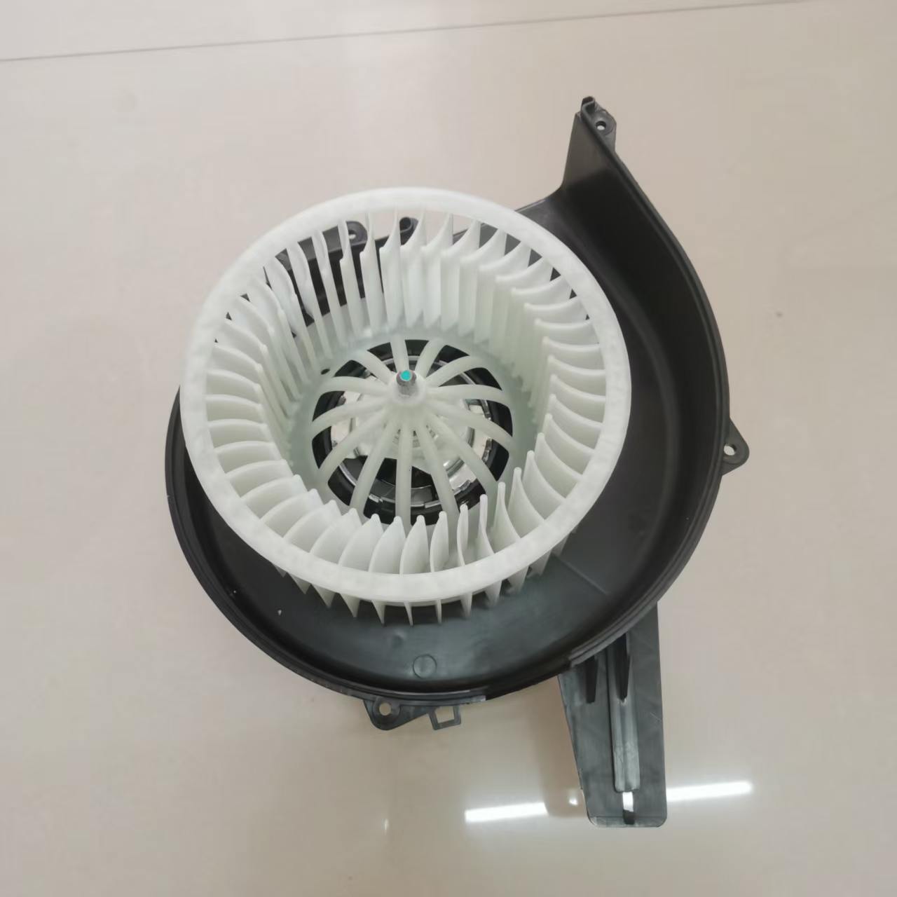 6Q1820015G 6Q1819015J Blower Motor Suitable for Volkswagen Jetta 2006-2010