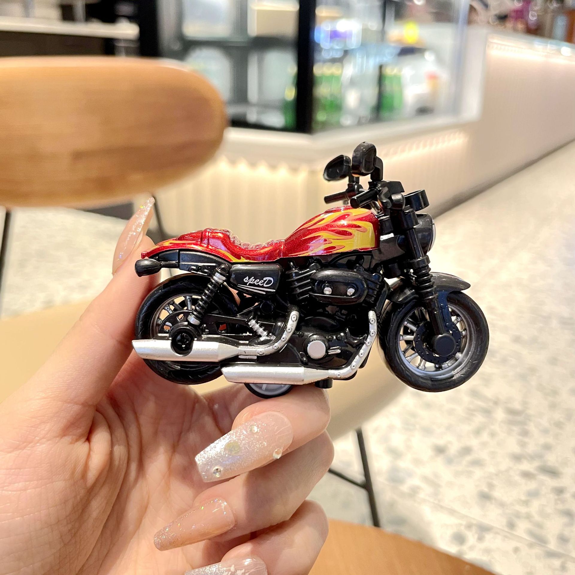 Moda Cool Harley motocicleta pull back motocicleta mini llavero creativo personalizado bolsa de juguete creativo colgante pequeña joyería