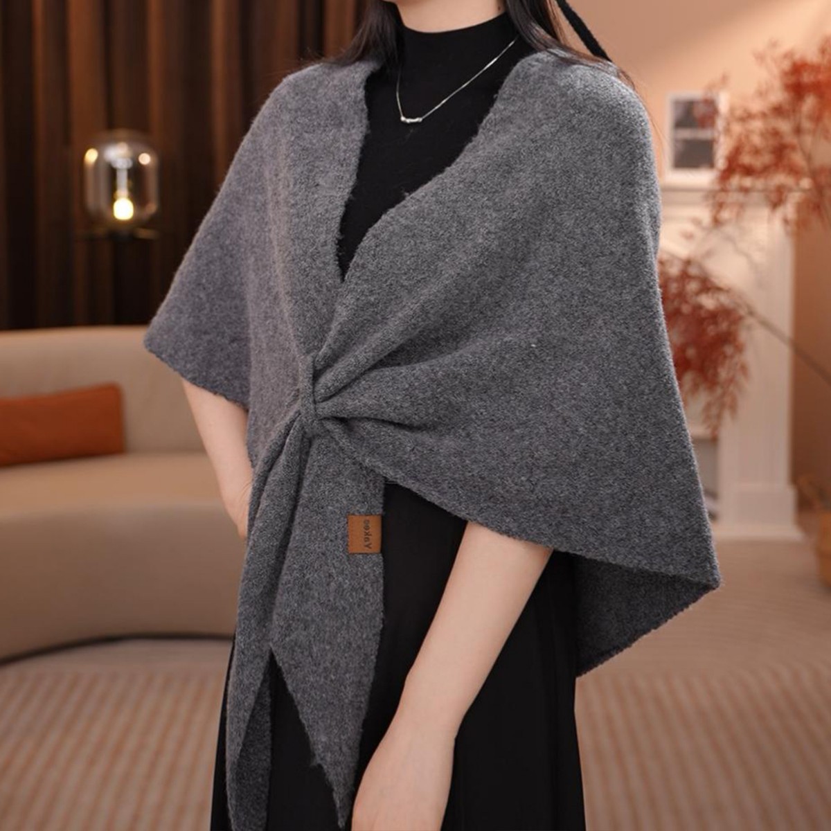 Lazy Style Triangle Scarf for Women in Autumn and Winter, Warm Neck Protector, Wool Blend Pure Color Air-Conditioned Room Large Shawl Outer Wear