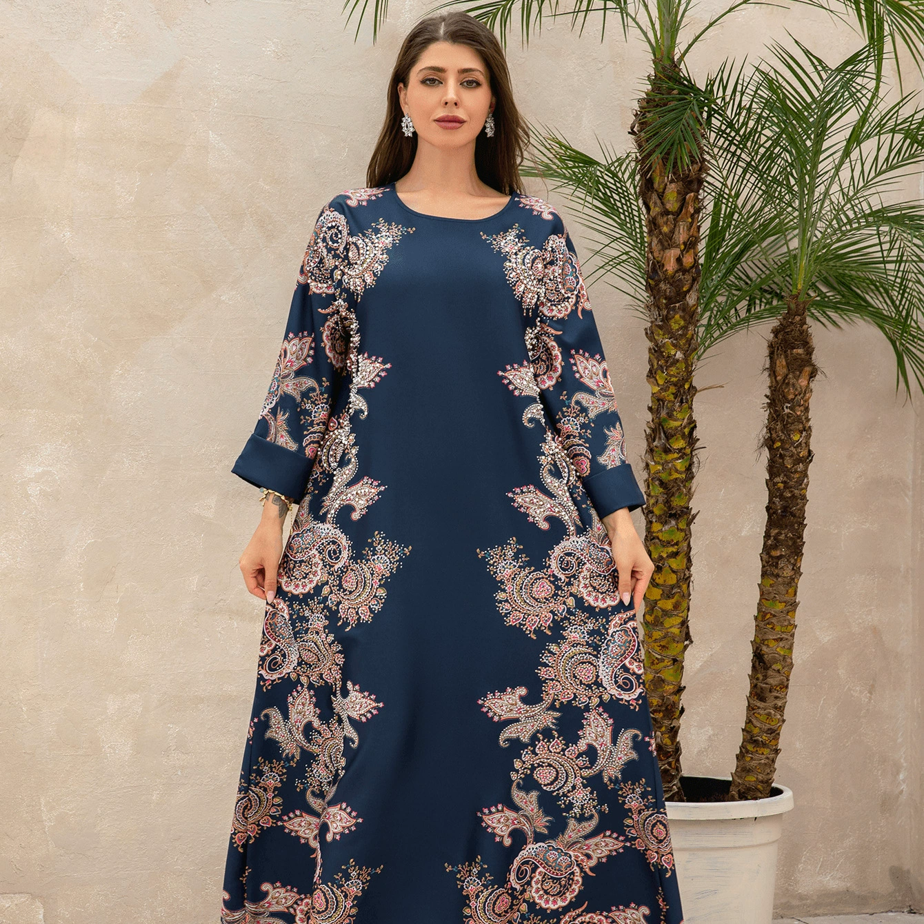 SW0903 Ближний Восток Саудовская Аравия трансграничное мусульманское женское платье с принтом и бисером арабское платье абая