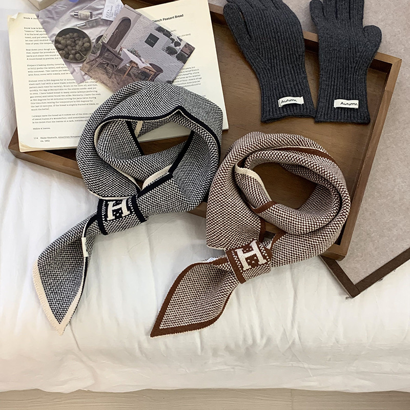 Bufandas de lana de punto de invierno coreana caliente para mujeres pequeñas orejas de color plano corto cuello pequeño bufandas de cuello