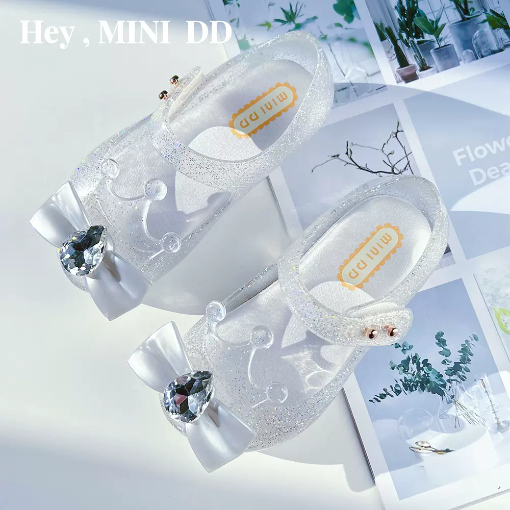 MINIDD2025春夏季新款女童艾莎公主凉鞋果冻鞋韩版可爱时尚沙滩鞋