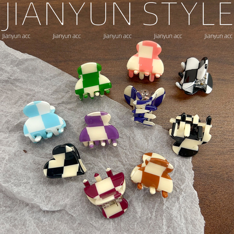 New Small Checkerboard Grabber Imitation Acetic Acid Beautiful Hairpin Versatile High-End Bangs Clip Hair Accessories Headdress for Women New Small Checkerboard Grabber Imitation Acetic Acid Beautiful Hairpin Versatile High-End Bangs Clip Hair Accessories Headdress for Women