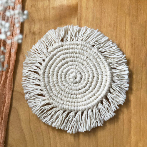 Nordic style hand-woven coaster round non-slip mat restaurant party table decoration mat picnic outdoor trendy