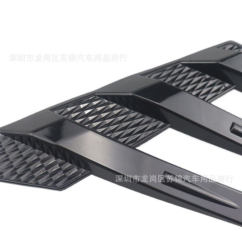 Car Modification Universal Rear Window Side Spoiler Splitter Triangle Blinds Equipped with Wing Leaf Air Vent