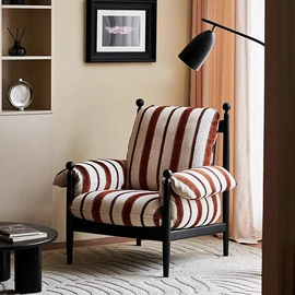 实木床;电脑桌;餐桌