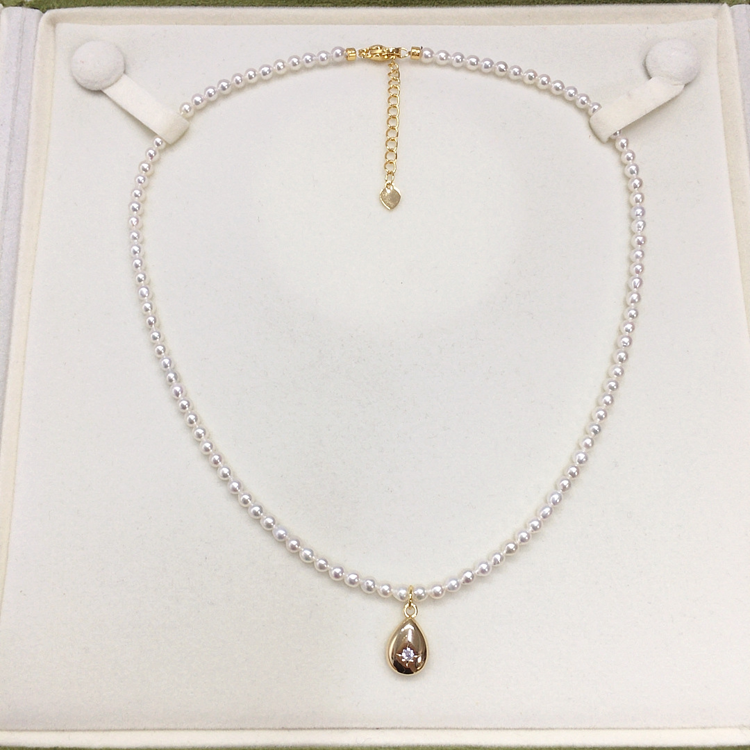 Luxury Pearl Choker Necklace With Magnetic Clasp For Women_voghion.com