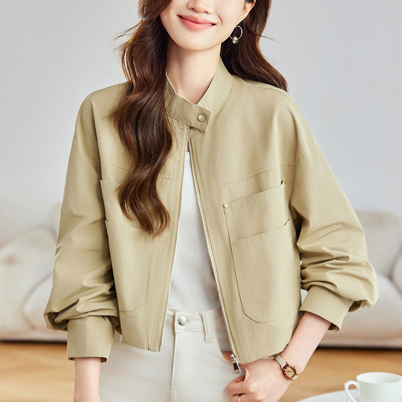 ショートコートの女性2025春の服の新型の立襟の上着の小さい背のデザイン感の小さい大衆のジャケットのカーディガン|undefined
