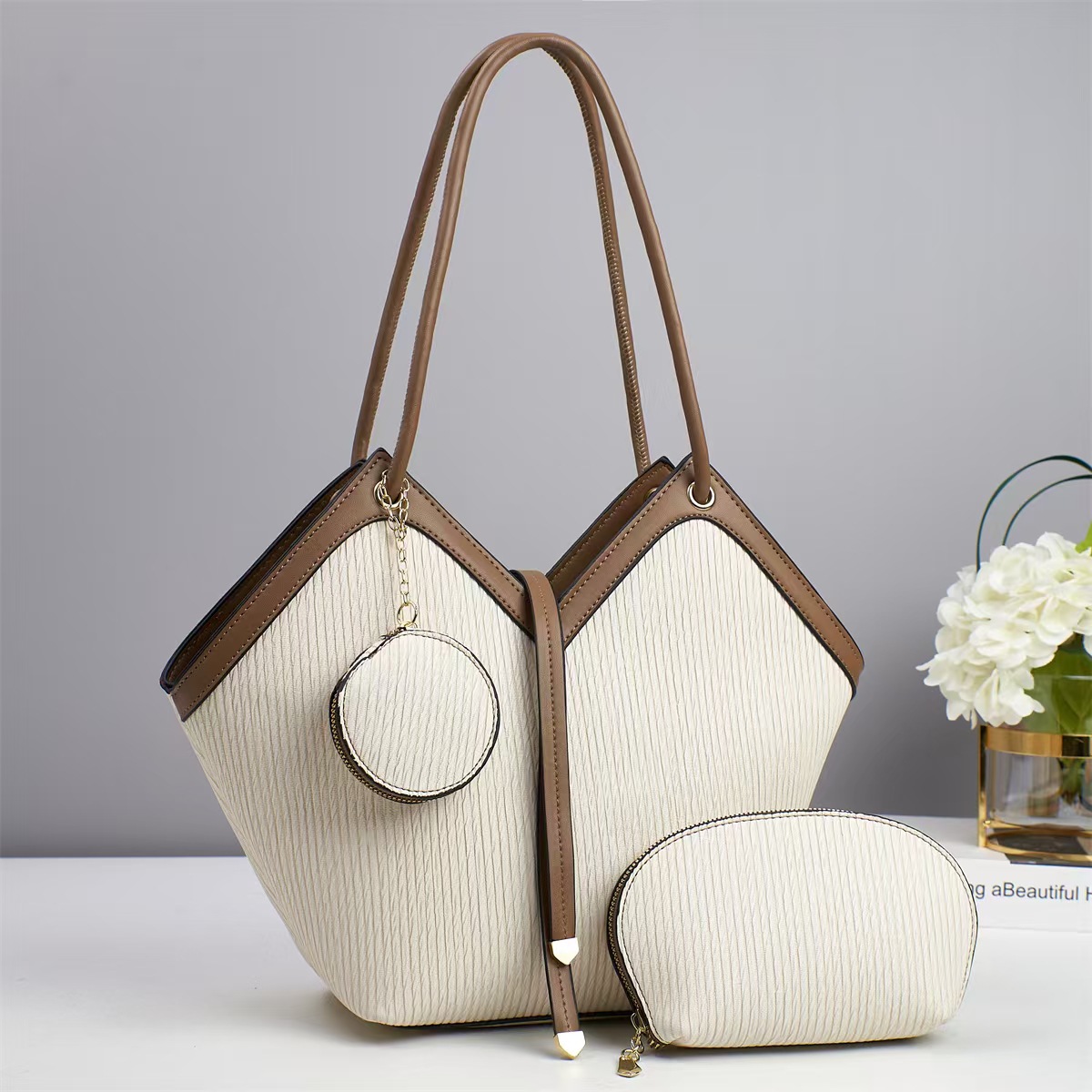 Hermoso bolso de hombro, bolso de mujer, bolso de mujer, temperamento universal, nuevo bolso coreano, moda para mujeres