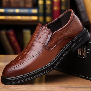2025 Men's Business Formal Leather Shoes Men's British Pointed Toe Wedding Shoes Crocodile Brogue Gentleman Men's Shoes Large Size